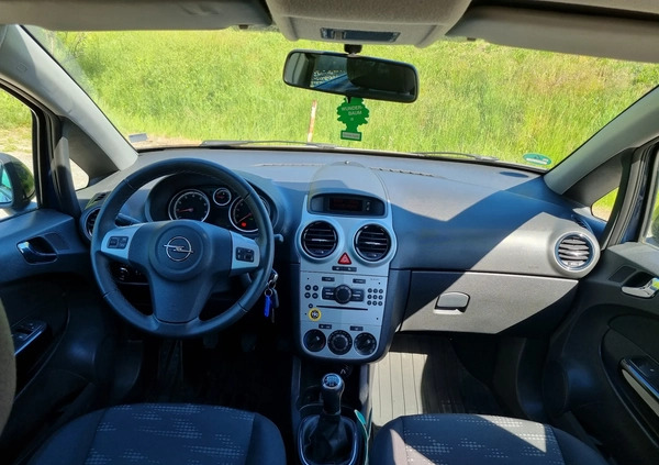 Opel Corsa cena 22700 przebieg: 173000, rok produkcji 2011 z Niemodlin małe 254
